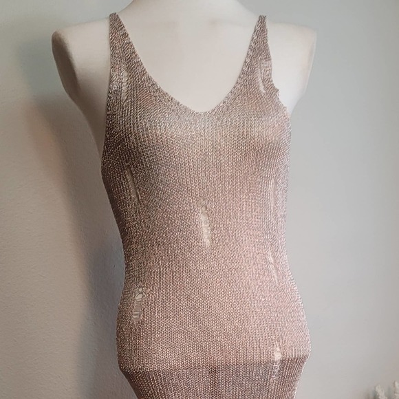 Codigo Mesh Distressed Metallic VNeck Sleeveless Open Front Dress - Picture 5 of 16